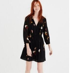 Madewell Women's Black Dress with flowers  size 6